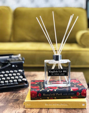 English Lit 101 7oz Glass Reed Diffuser